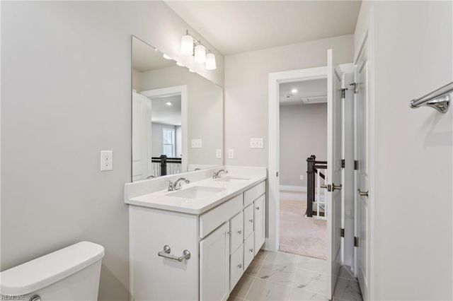 122 Robert Bruce RD, Poquoson, VA 23662