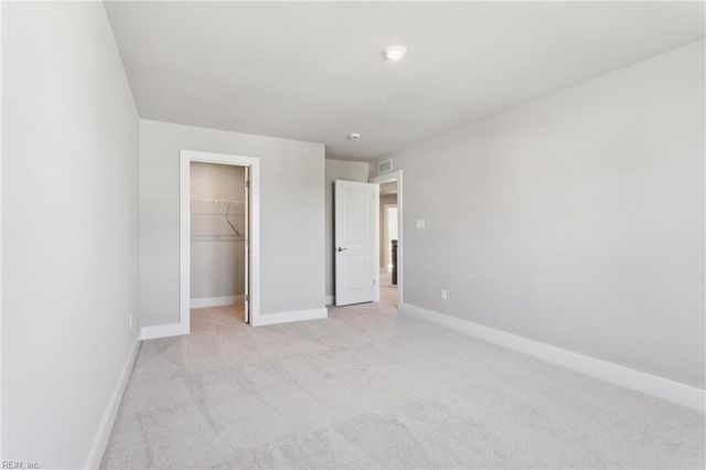 122 Robert Bruce RD, Poquoson, VA 23662