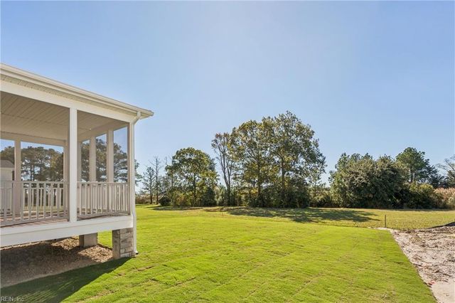 122 Robert Bruce RD, Poquoson, VA 23662