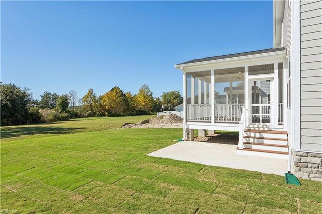 122 Robert Bruce RD, Poquoson, VA 23662