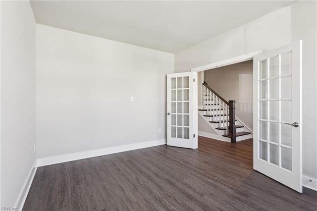 122 Robert Bruce RD, Poquoson, VA 23662