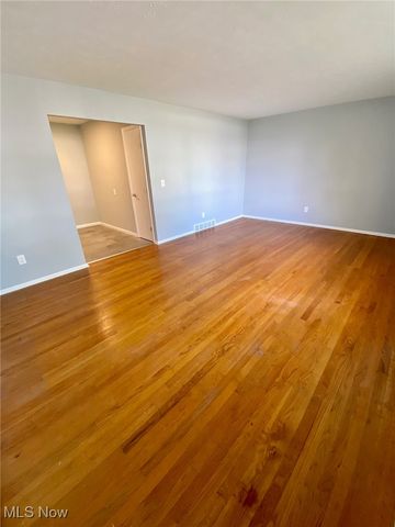 4101 Pershing Avenue, Parma, OH 44134