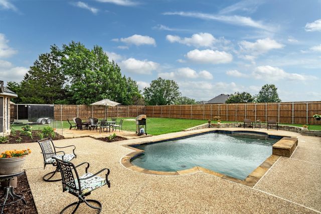 416 Bronco Circle, Shady Shores, TX 76208
