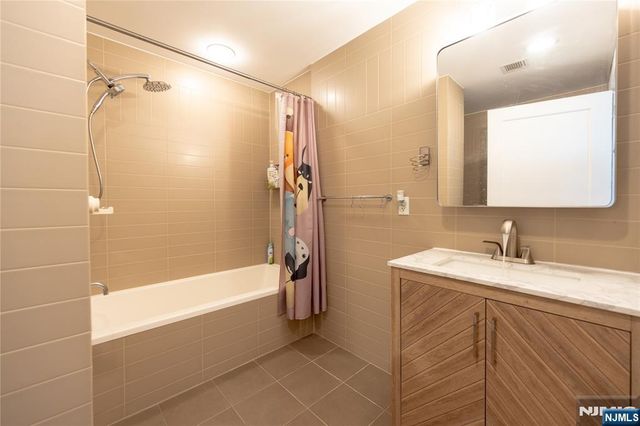 3312 Hudson Avenue PH7, Union City, NJ 07087