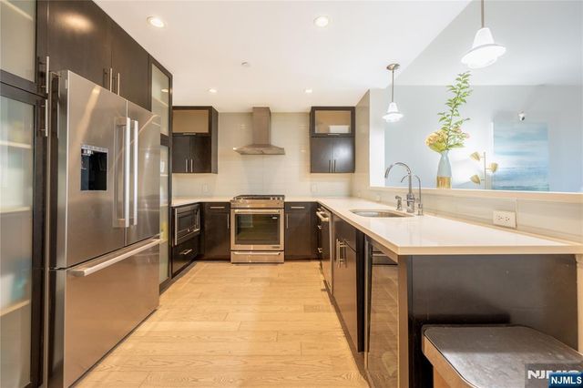3312 Hudson Avenue PH7, Union City, NJ 07087
