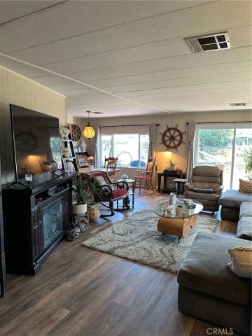 1800 South Main 46, Lakeport, CA 95453
