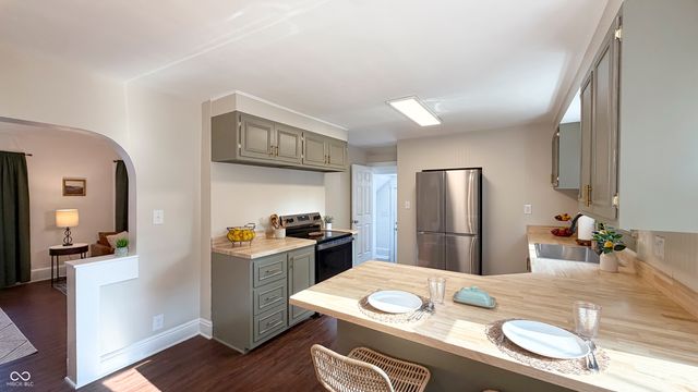 1107 N Butler Avenue, Indianapolis, IN 46219