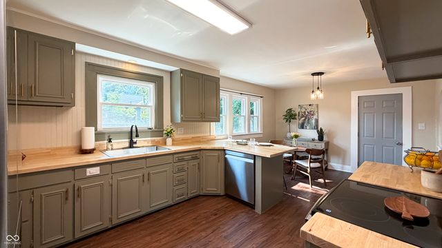 1107 N Butler Avenue, Indianapolis, IN 46219