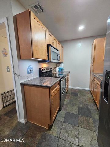 1226 Patricia Avenue 50, Simi Valley, CA 93065