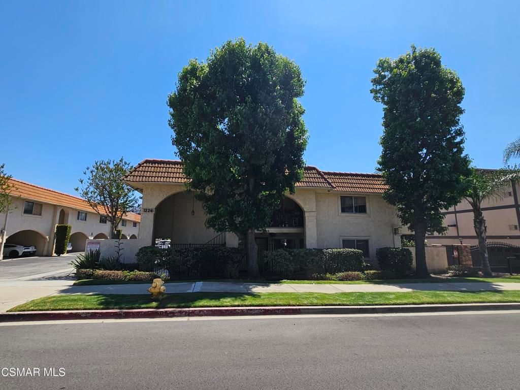 1226 Patricia Avenue 50, Simi Valley, CA 93065