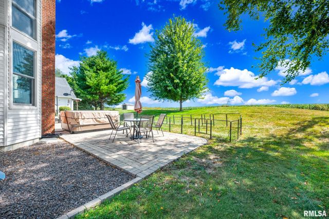 530 Goodsill Drive, East Galesburg, IL 61430