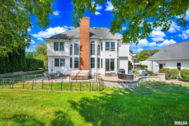 530 Goodsill Drive, East Galesburg, IL 61430