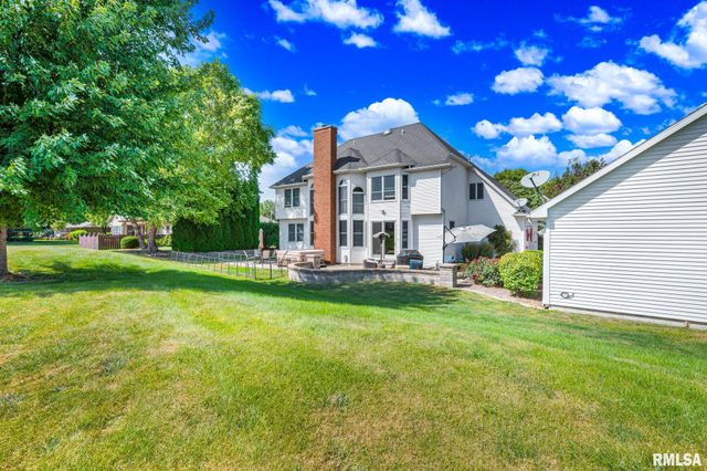 530 Goodsill Drive, East Galesburg, IL 61430