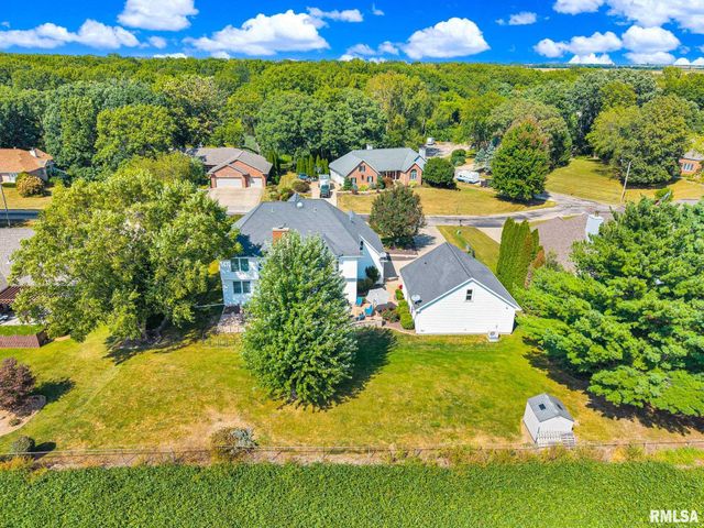 530 Goodsill Drive, East Galesburg, IL 61430