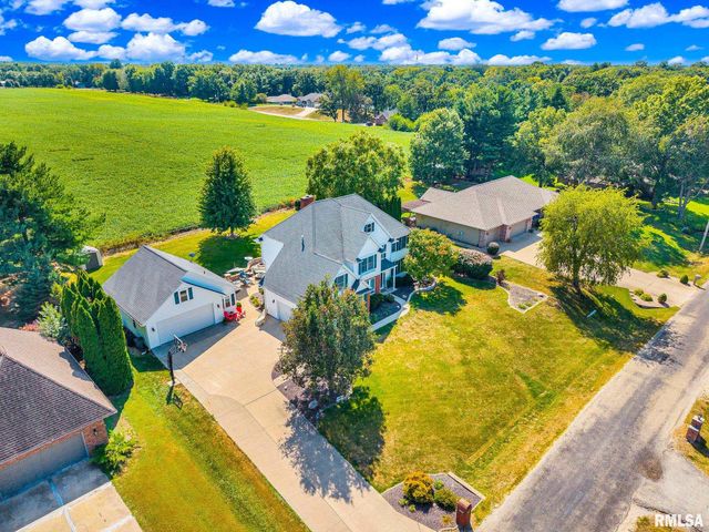 530 Goodsill Drive, East Galesburg, IL 61430