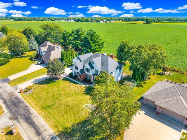 530 Goodsill Drive, East Galesburg, IL 61430