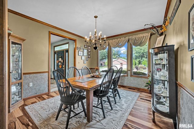 530 Goodsill Drive, East Galesburg, IL 61430