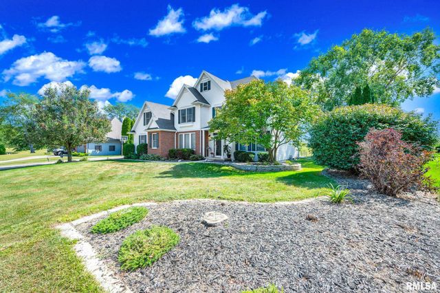 530 Goodsill Drive, East Galesburg, IL 61430