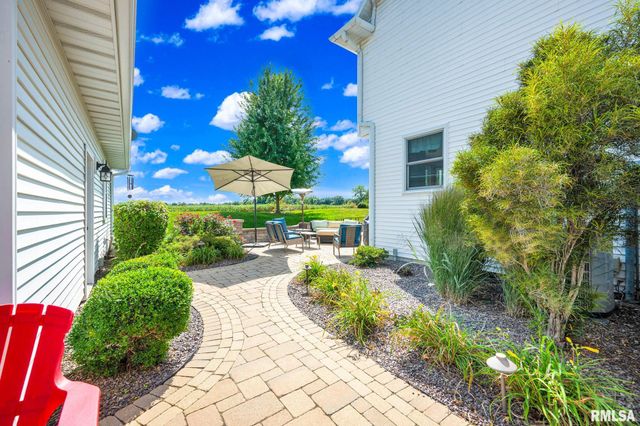 530 Goodsill Drive, East Galesburg, IL 61430