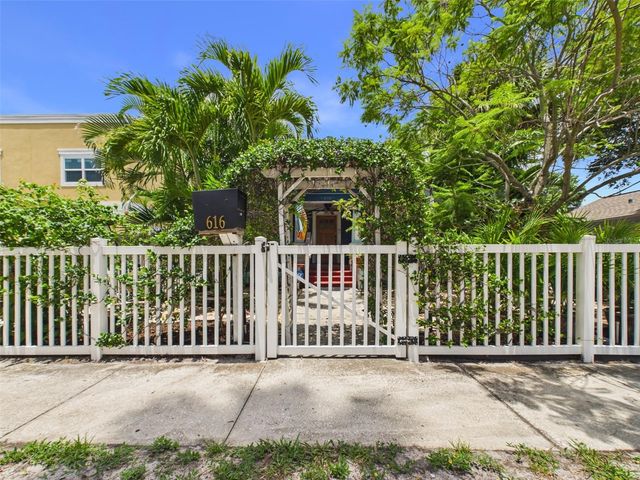 616 15TH STREET N, St Petersburg, FL 33705