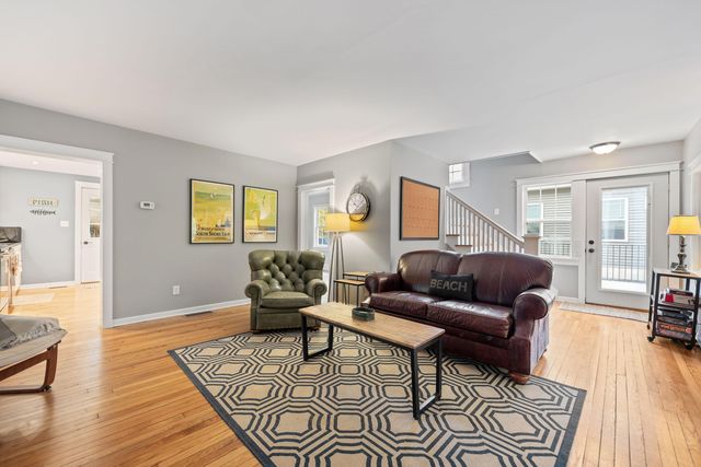 2005 Oriole Trail, Long Beach, IN 46360