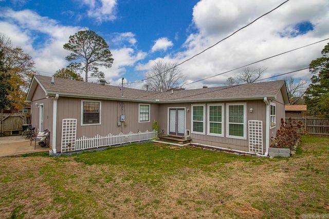 912 W Vine, Sheridan, AR 72150