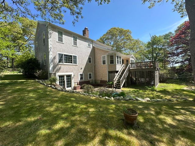 14 Willie Nick Way, Dennis, MA 02638