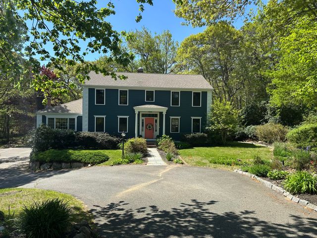 14 Willie Nick Way, Dennis, MA 02638