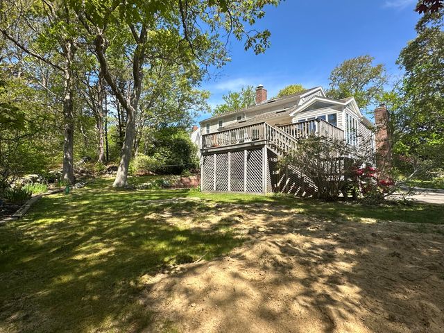 14 Willie Nick Way, Dennis, MA 02638
