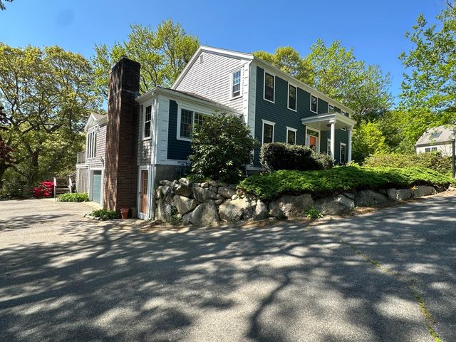 14 Willie Nick Way, Dennis, MA 02638