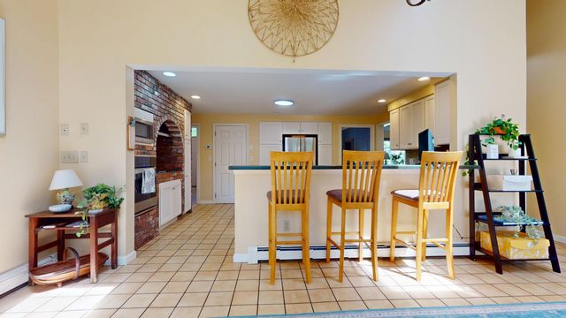 14 Willie Nick Way, Dennis, MA 02638