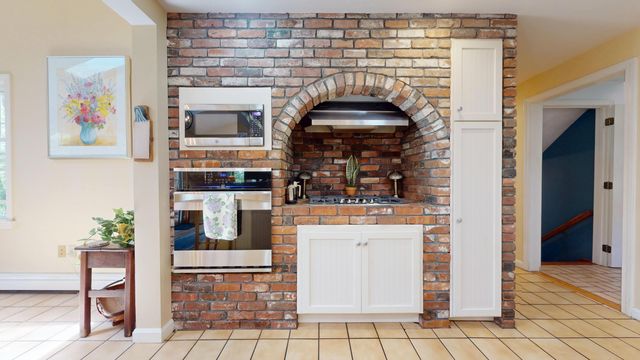 14 Willie Nick Way, Dennis, MA 02638