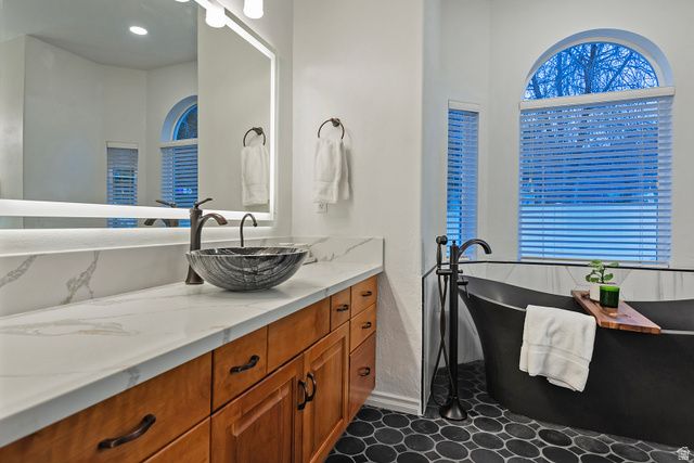 6669 S ANNE MARIE DR, Cottonwood Heights, UT 84121