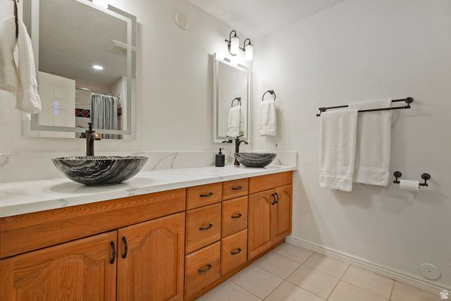 6669 S ANNE MARIE DR, Cottonwood Heights, UT 84121