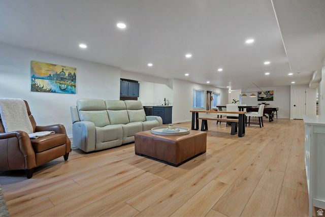 6669 S ANNE MARIE DR, Cottonwood Heights, UT 84121