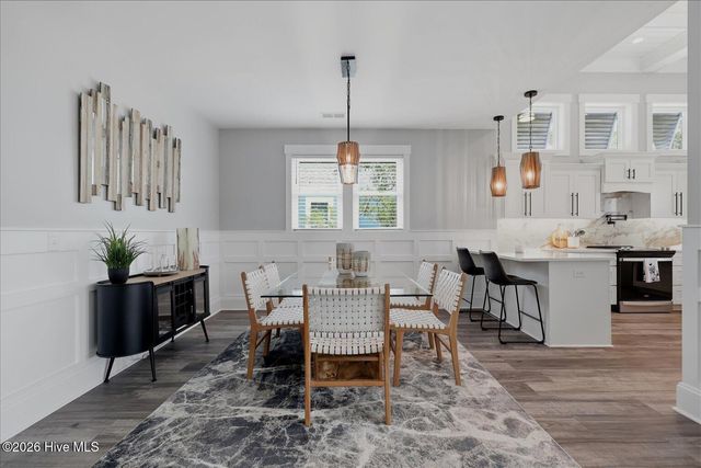 326 NE 55th Street, Oak Island, NC 28465