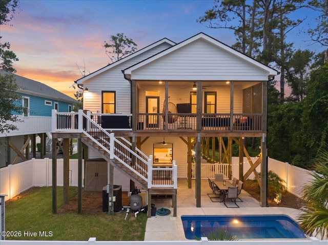 326 NE 55th Street, Oak Island, NC 28465