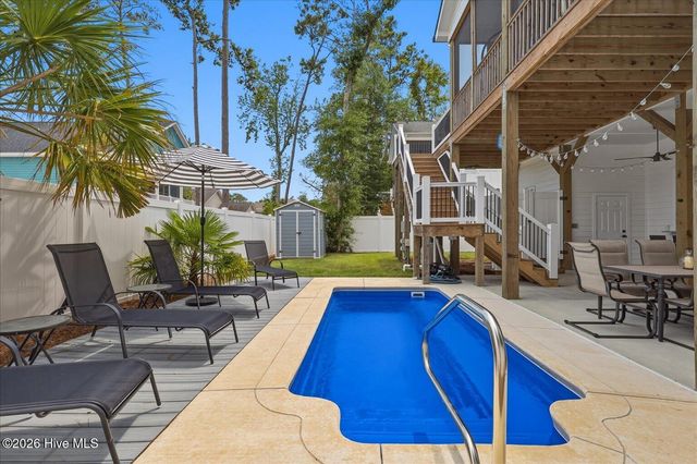 326 NE 55th Street, Oak Island, NC 28465