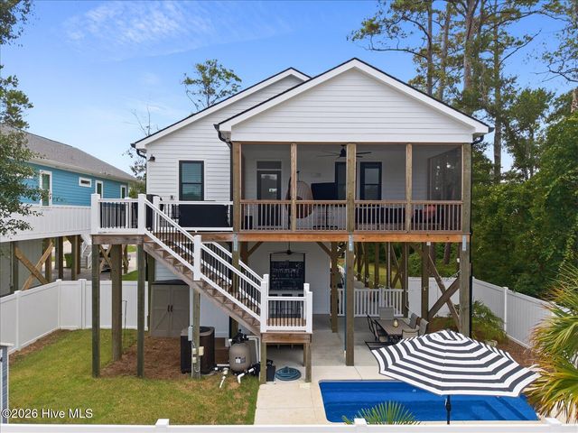 326 NE 55th Street, Oak Island, NC 28465