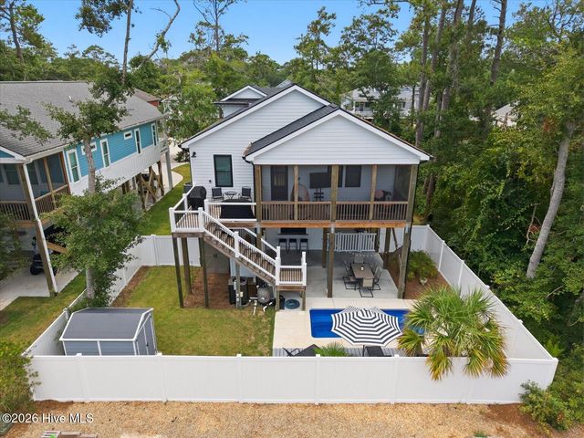 326 NE 55th Street, Oak Island, NC 28465