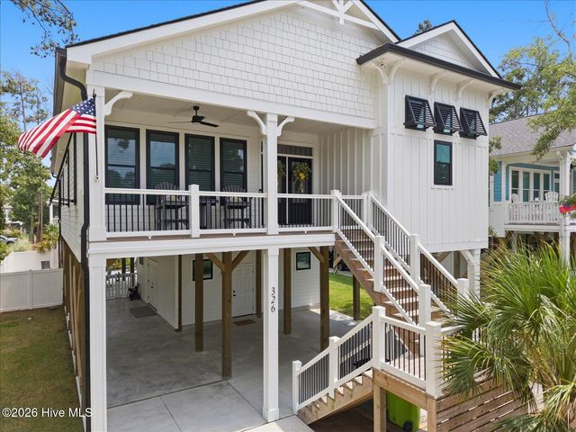 326 NE 55th Street, Oak Island, NC 28465