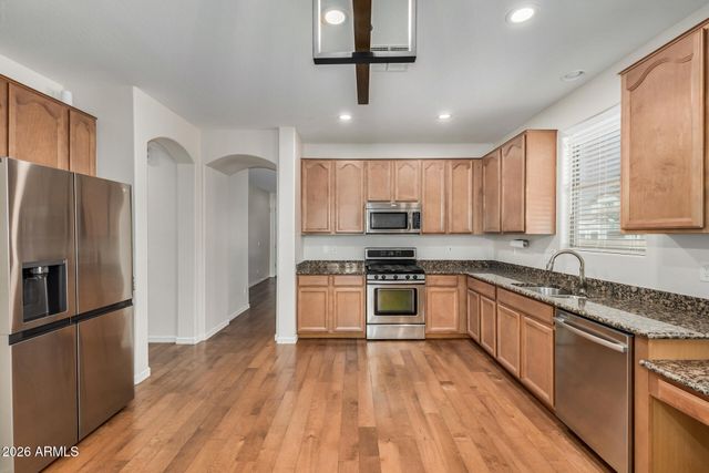 15292 W EDGEMONT Avenue, Goodyear, AZ 85395