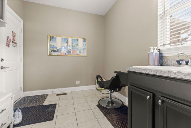 4508 Drendel Road, Downers Grove, IL 60515