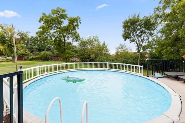 4508 Drendel Road, Downers Grove, IL 60515