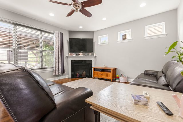 4508 Drendel Road, Downers Grove, IL 60515