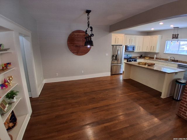 619 CEDAR ST, San Antonio, TX 78210