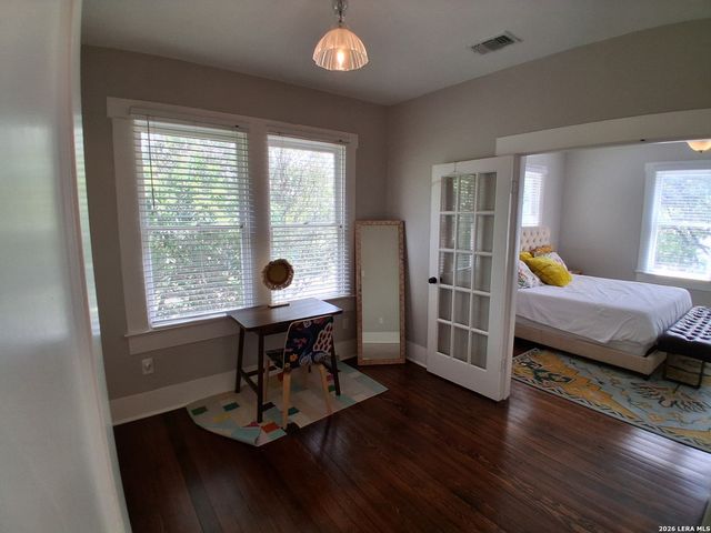 619 CEDAR ST, San Antonio, TX 78210
