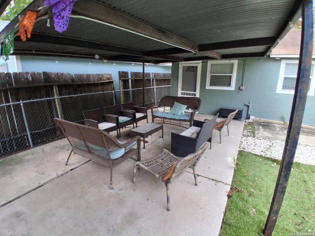 619 CEDAR ST, San Antonio, TX 78210