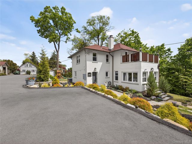 109 W Park Avenue, Pearl River, NY 10965