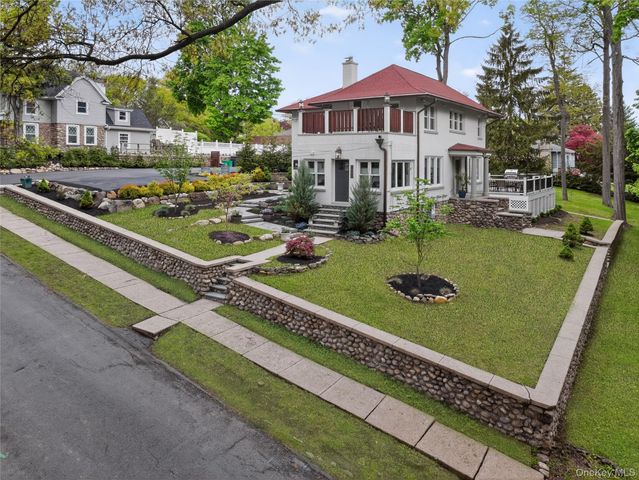 109 W Park Avenue, Pearl River, NY 10965